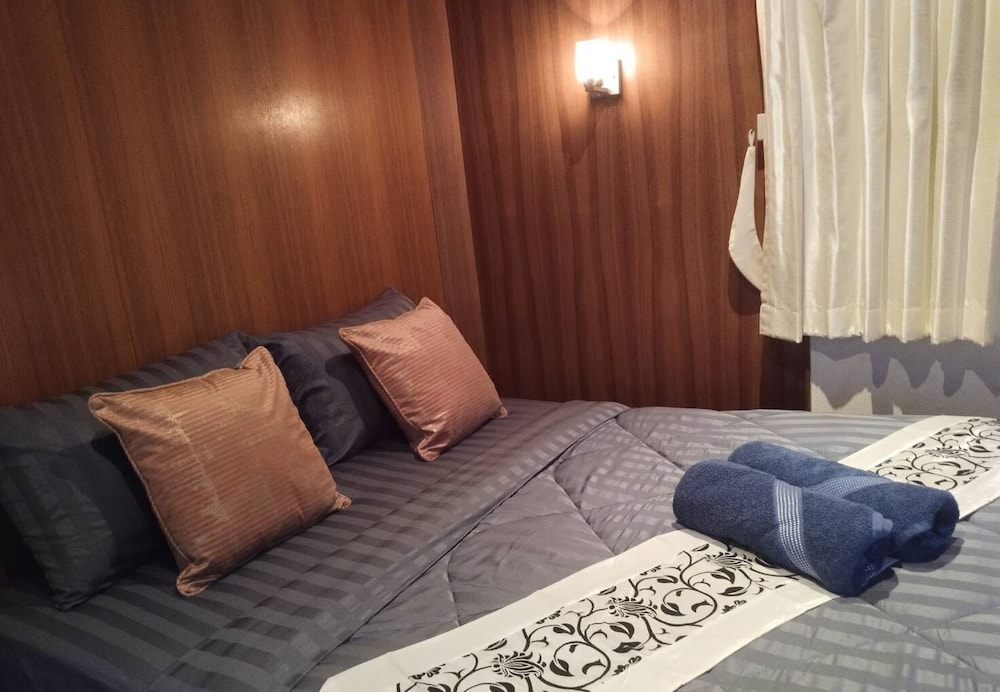 sk hometel samui airport