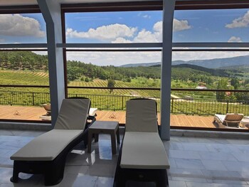 la vie en rose otel by sogutdagi