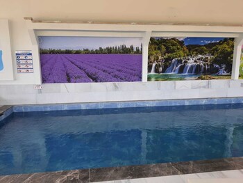 la vie en rose otel by sogutdagi