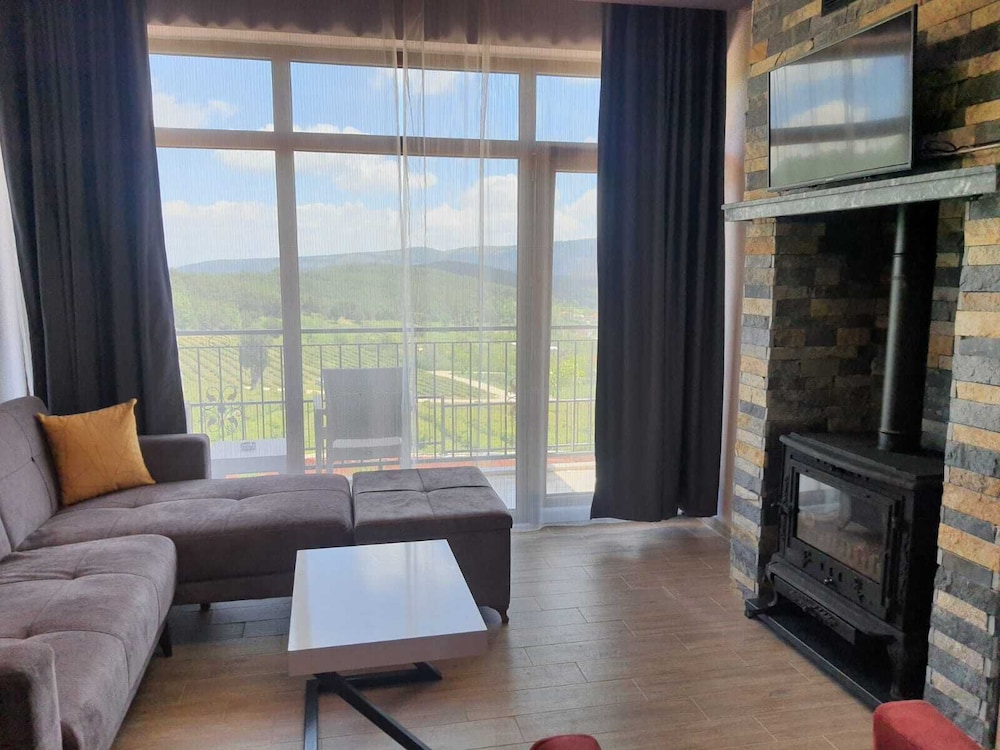 la vie en rose otel by sogutdagi