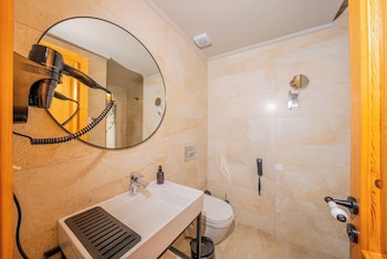 kairos valley health and nature resort