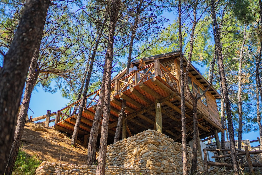 kairos valley health and nature resort