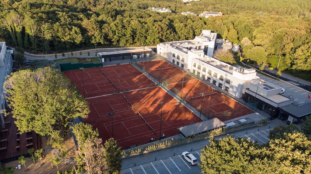 inventist hotel sports academy
