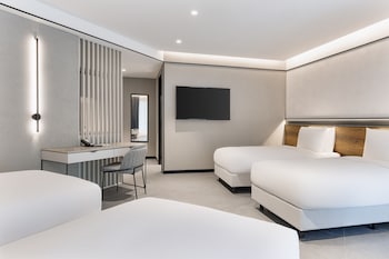 inventist hotel sports academy
