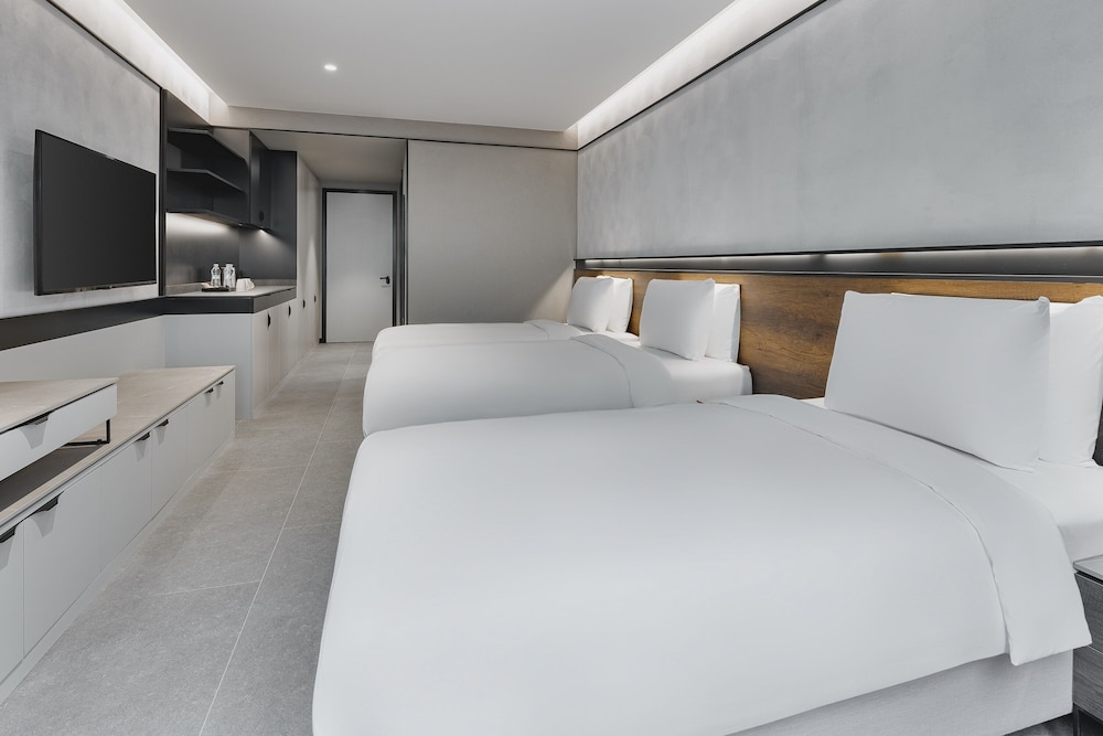 inventist hotel sports academy