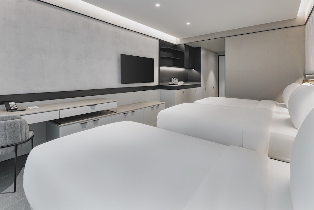 inventist hotel sports academy
