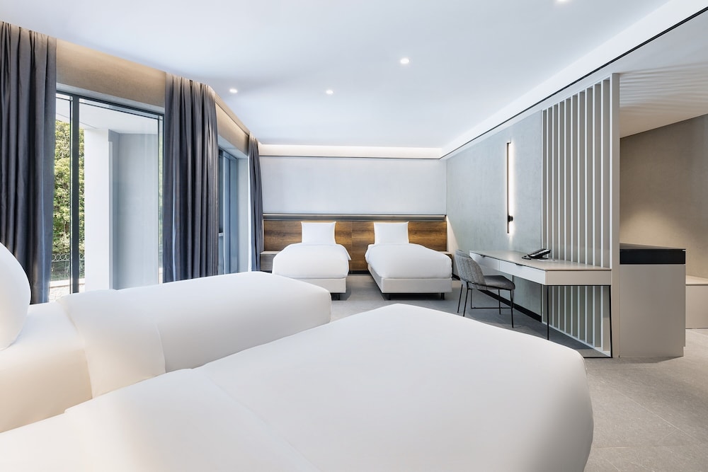 inventist hotel sports academy