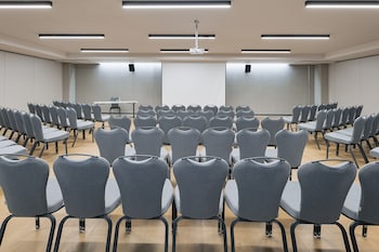 inventist hotel sports academy