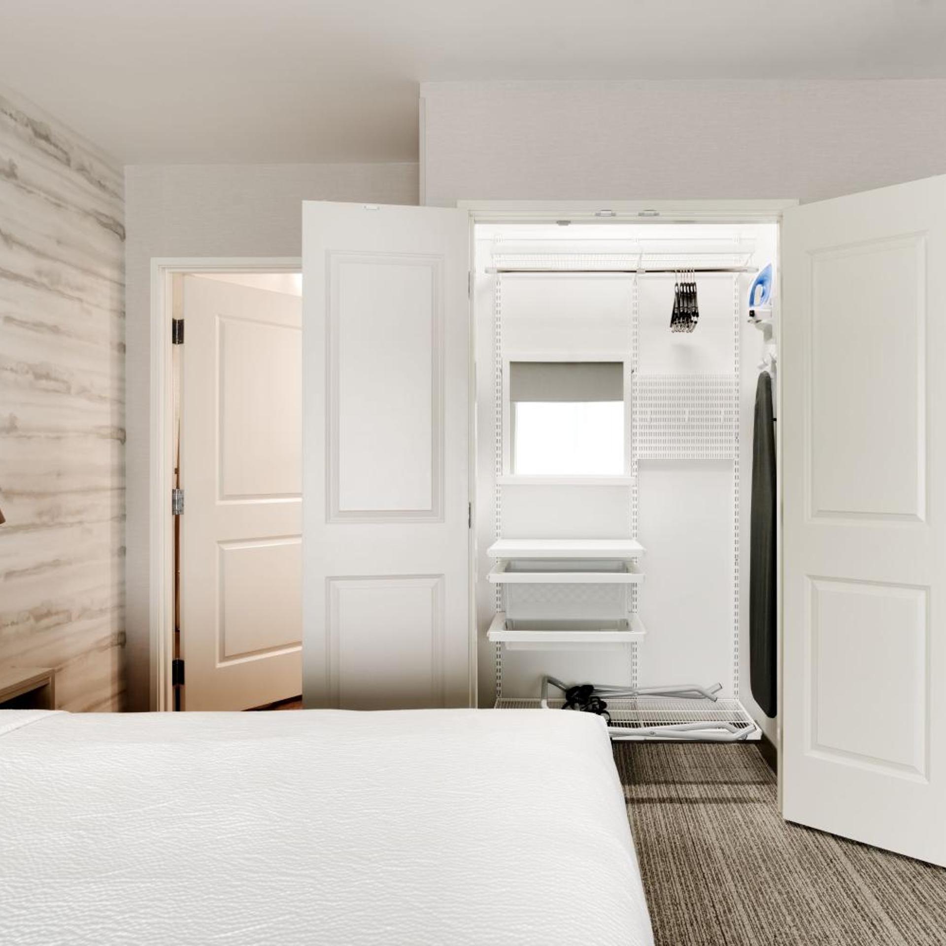 towneplace suites by marriott show low