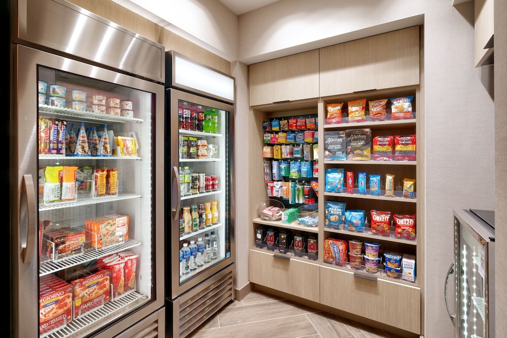 towneplace suites by marriott show low