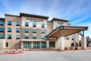 towneplace suites by marriott show low