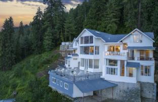 echor backwoods villa narkanda