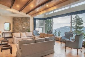 echor backwoods villa narkanda