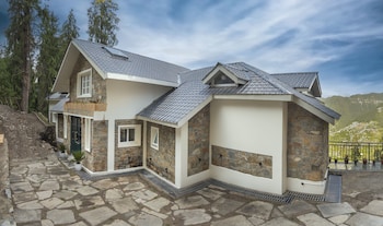 echor backwoods villa narkanda