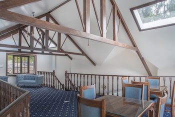 echor backwoods villa narkanda