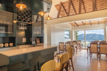 echor backwoods villa narkanda