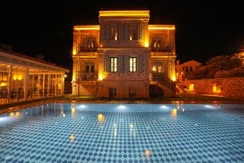 naz su cunda