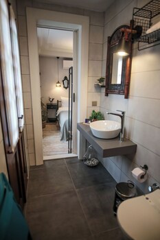 ayvalik palacitta guesthouse