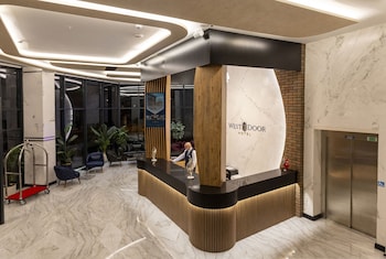 west door hotel
