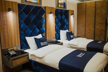 quala hotels