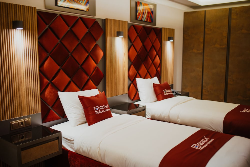 quala hotels