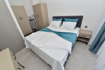 ethica suite luxury houses