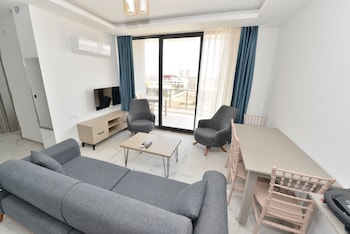 ethica suite luxury houses