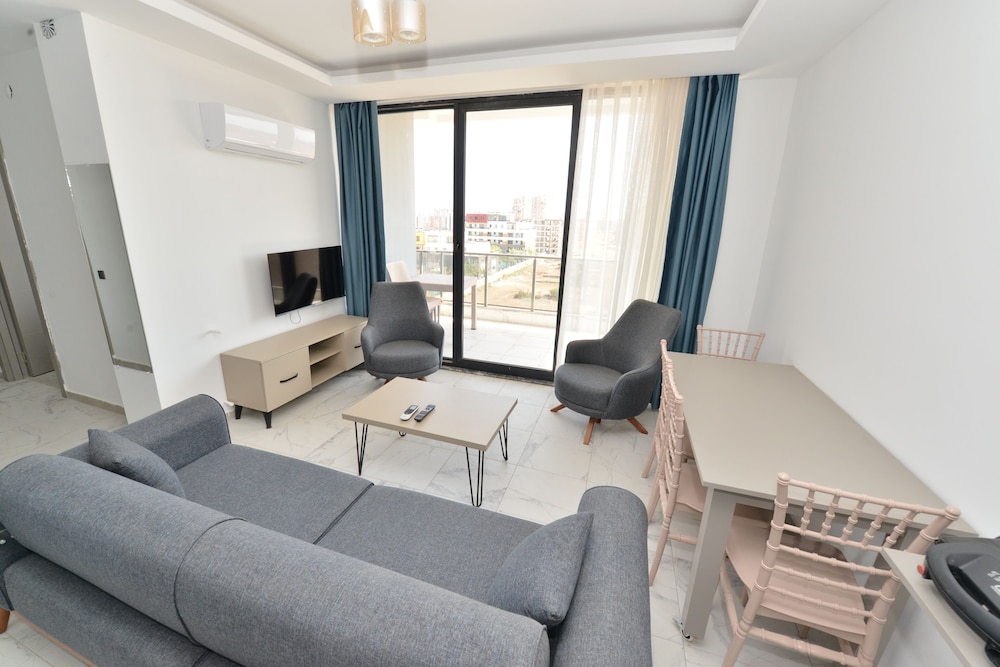 ethica suite luxury houses