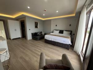 white life hotel and cafe
