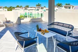 playa palmera beach resort