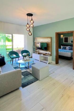 playa palmera beach resort