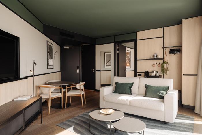 doubletree by hilton amsterdam centraal station