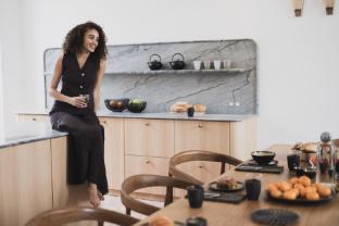la source exclusive apartment