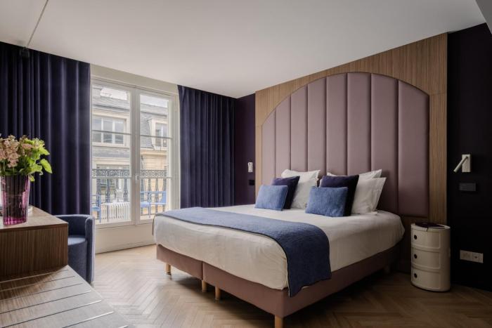 la source exclusive apartment
