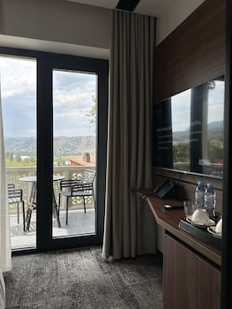 chateau mephiskalaki