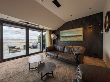 chateau mephiskalaki