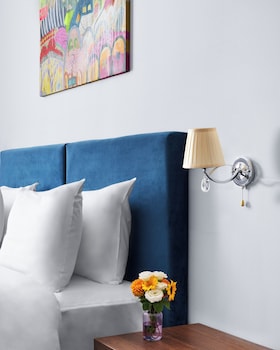 alma boutique hotel