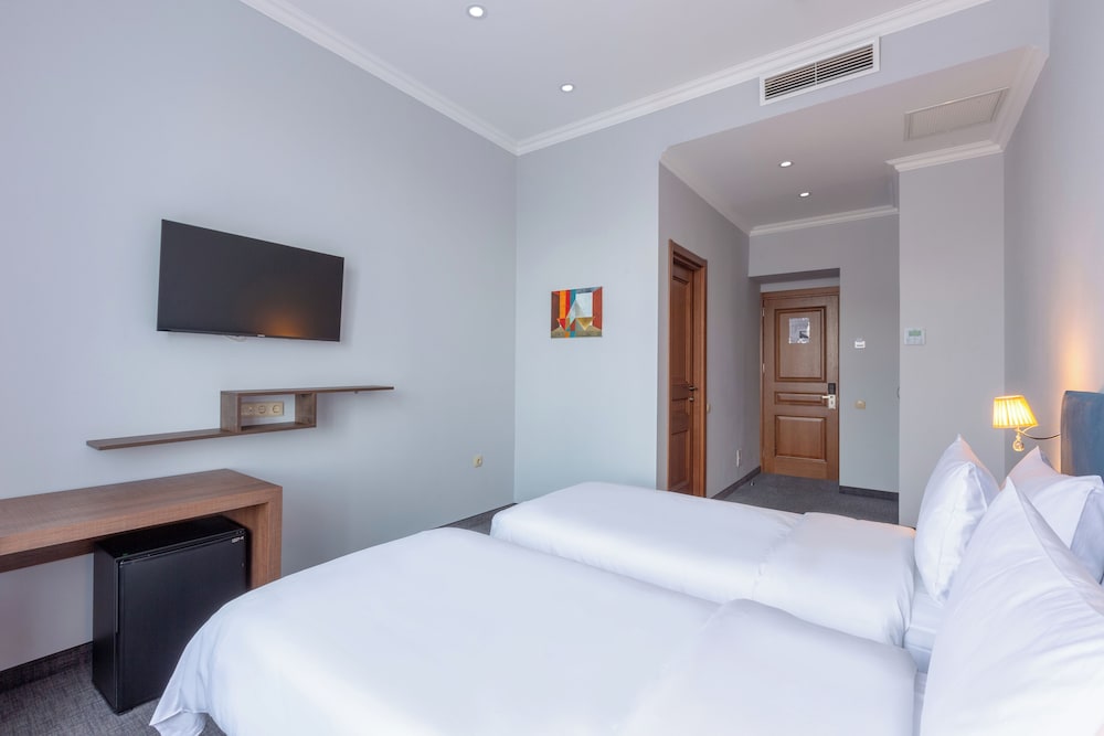 alma boutique hotel