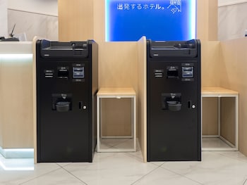 toyoko inn kayabacho eki