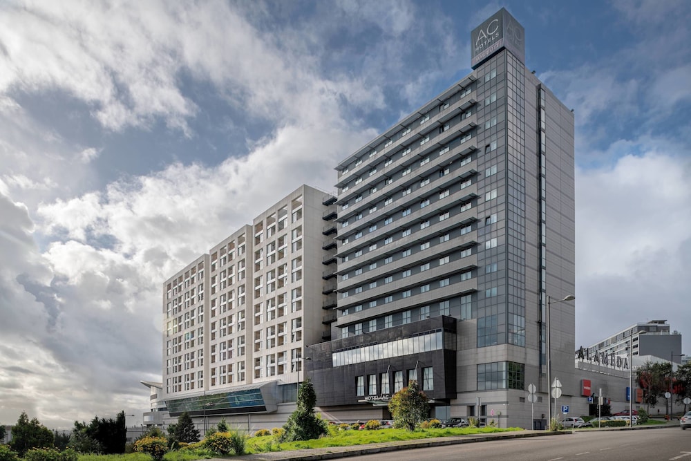 Ac Hotel Porto By Marriott,Campanhã>>Antas,4 star