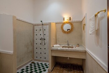 riad ranya princess
