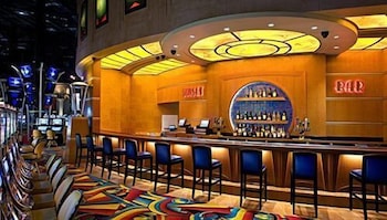 hollywood casino and hotel