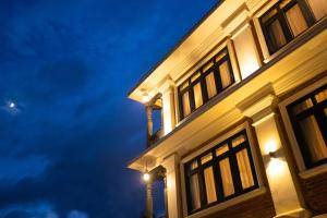 swarga heritage hotel