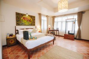 swarga heritage hotel