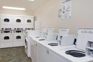 woodspring suites richmond colonial heights fort gregg adams