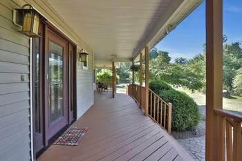 moondance ridge bed and breakfast