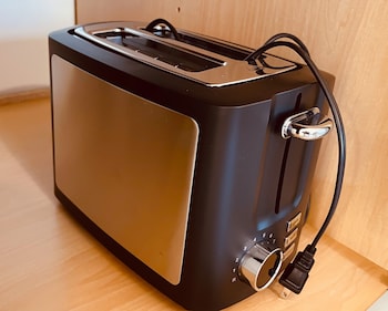 white orchid apartments