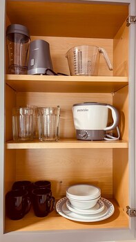 white orchid apartments