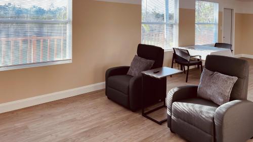 white orchid apartments