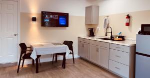 white orchid apartments